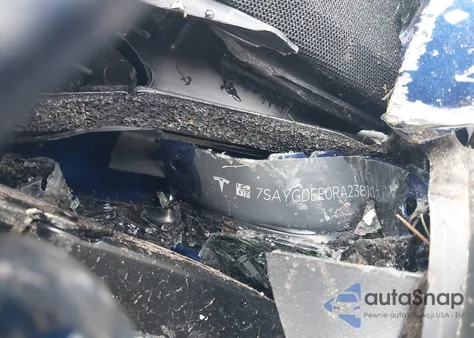 2024 Tesla Model Y Long Range Dual Motor All-Wheel Drive из США, поврежденный, VIN 7SAYGDEE0RA238102